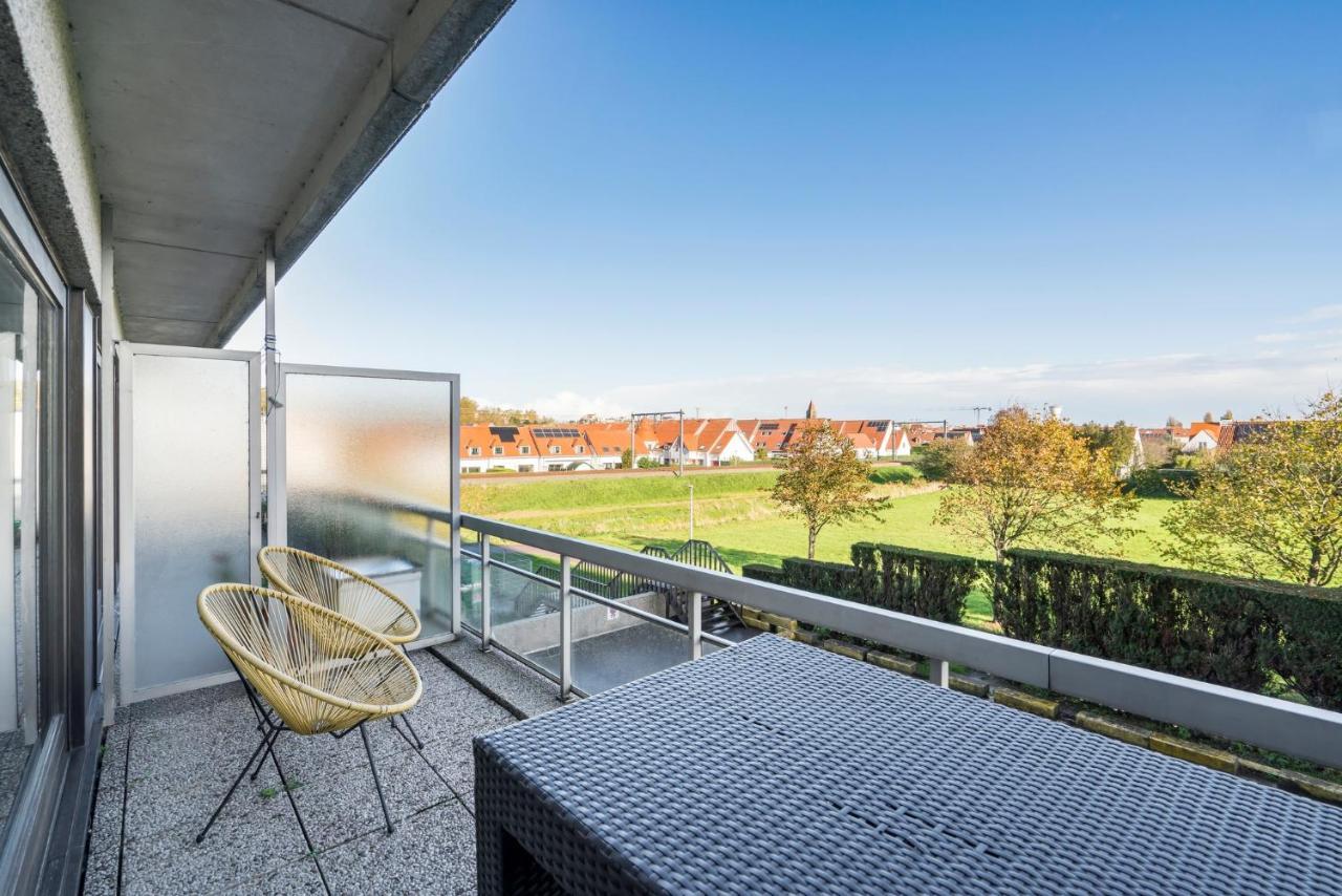 La perle du Nord studio met meer, strand en zwembad Appartement Knokke-Heist Buitenkant foto